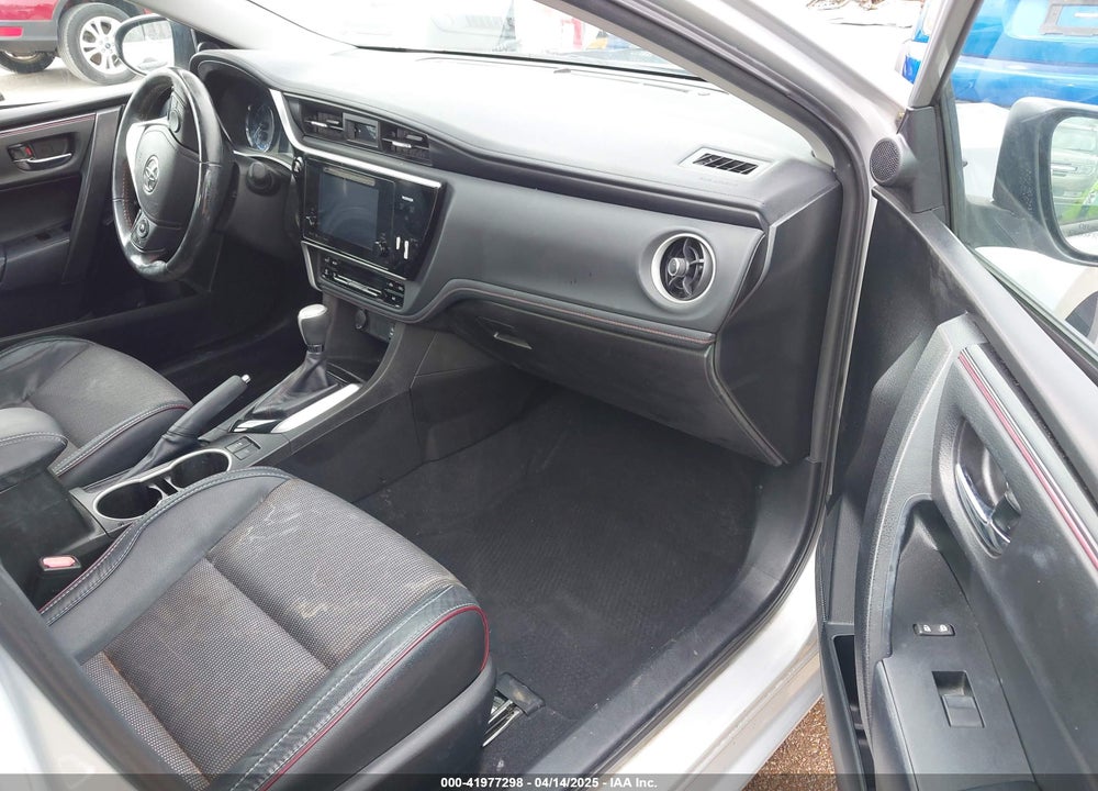 2017 TOYOTA COROLLA SE SPECIAL EDITION VIN: 5YFBURHE6HP646100