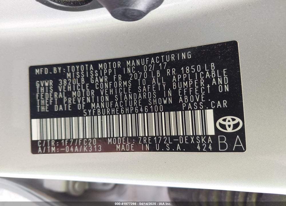 2017 TOYOTA COROLLA SE SPECIAL EDITION VIN: 5YFBURHE6HP646100