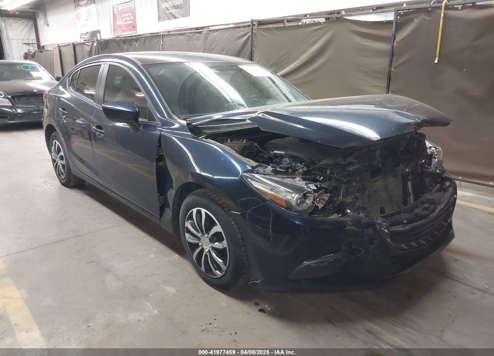 2018 MAZDA 3 SPORT VIN: 3MZBN1U73JM227623