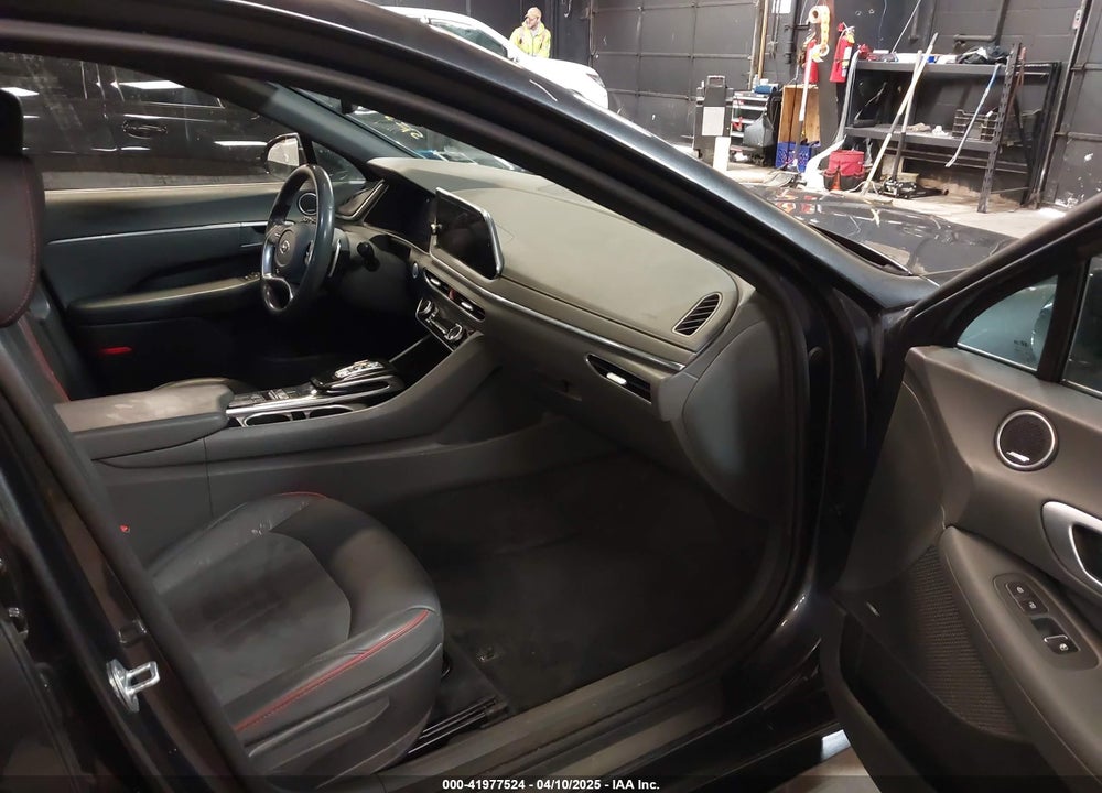 2020 HYUNDAI SONATA SEL PLUS VIN: 5NPEJ4J29LH029563