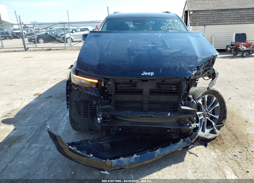 2024 JEEP GRAND CHEROKEE L OVERLAND 4X4 VIN: 1C4RJKDGXR8544351
