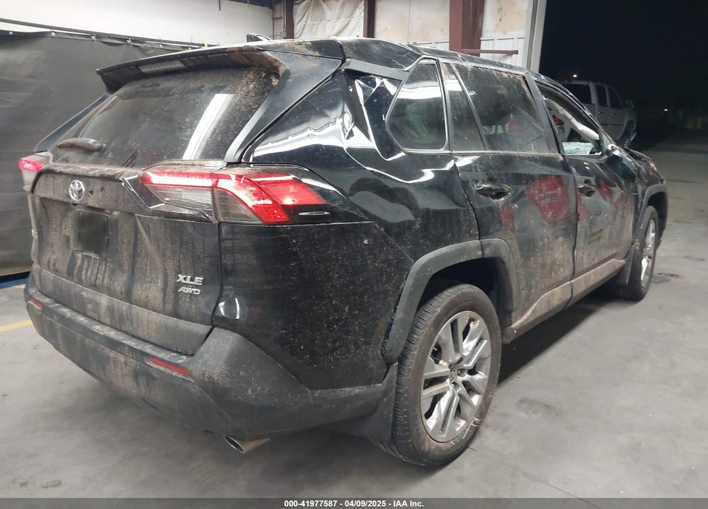 2024 TOYOTA RAV4 VIN: 2T3A1RFV3RC405031