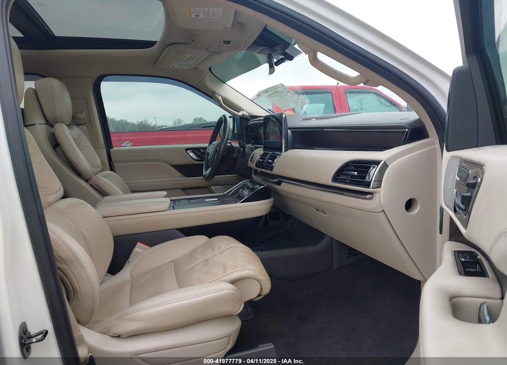 2021 LINCOLN NAVIGATOR RESERVE L VIN: 5LMJJ3LT9MEL07595