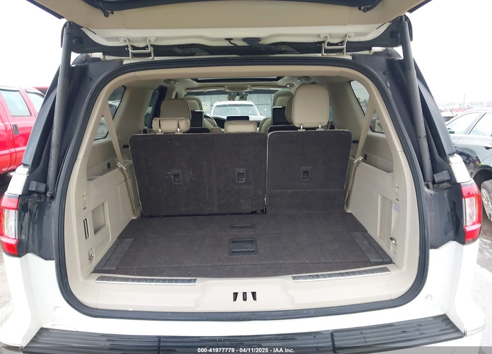 2021 LINCOLN NAVIGATOR RESERVE L VIN: 5LMJJ3LT9MEL07595