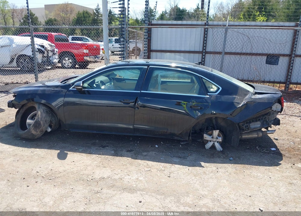 2012 VOLKSWAGEN PASSAT 2.5L SE VIN: 1VWBH7A37CC065205