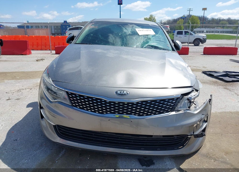 2018 KIA OPTIMA VIN: 5XXGU4L35JG206267