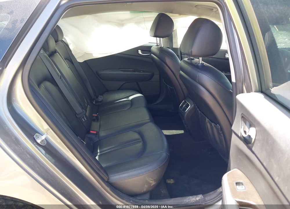 2018 KIA OPTIMA VIN: 5XXGU4L35JG206267