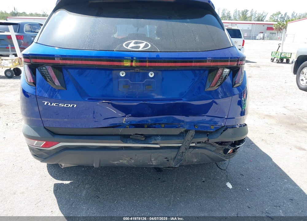 2022 HYUNDAI TUCSON VIN: 5NMJB3AE3NH076555