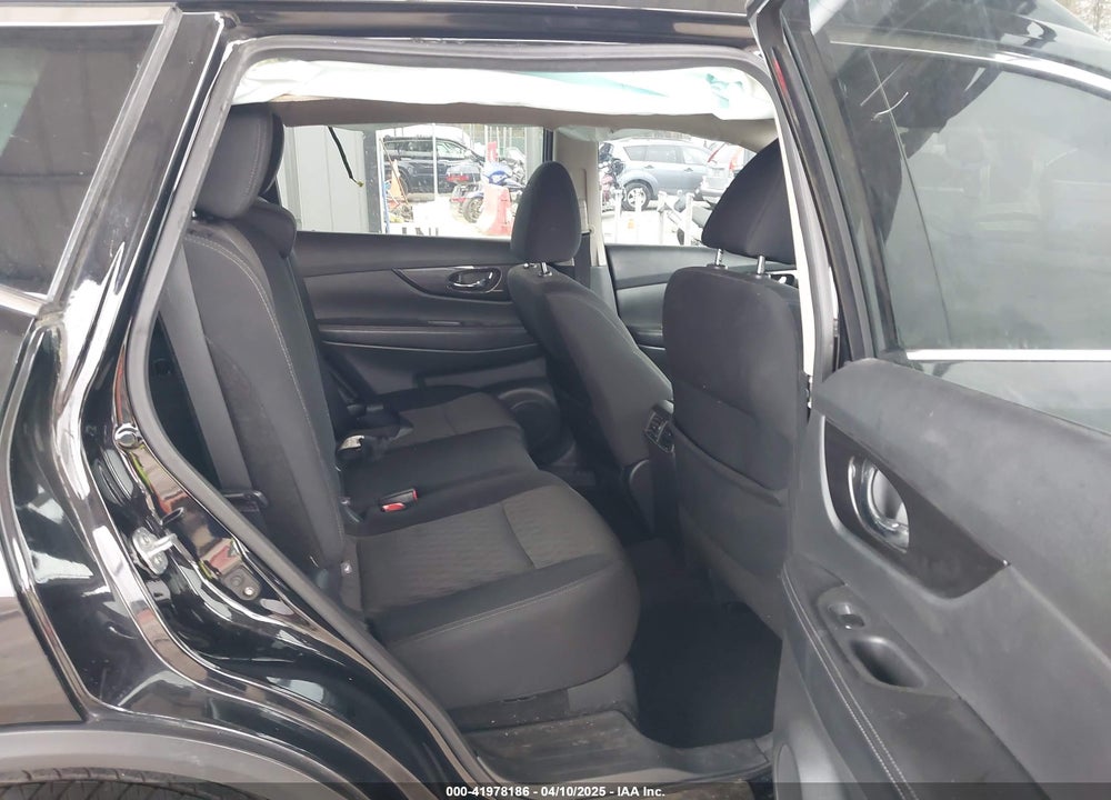 2018 NISSAN ROGUE SV VIN: 5N1AT2MTXJC781293