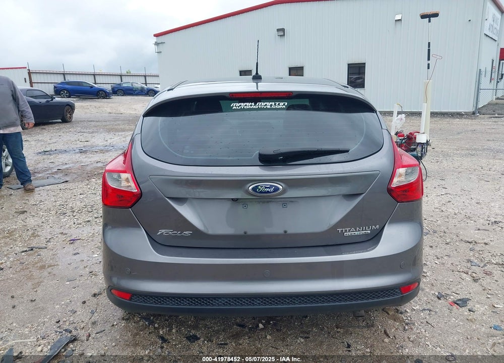 2013 FORD FOCUS VIN: 1FADP3N27DL312111