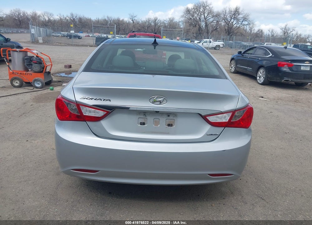 2012 HYUNDAI SONATA VIN: 5NPEC4AC9CH412888