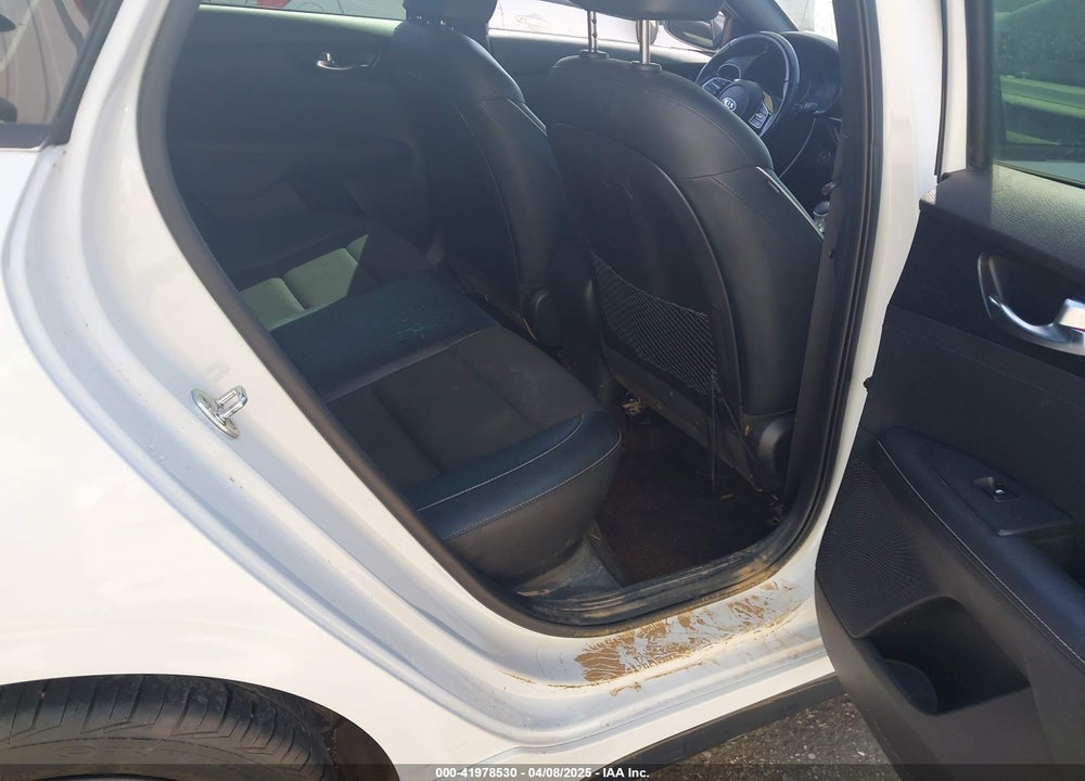 2021 KIA FORTE GT LINE VIN: 3KPF34AD2ME299627