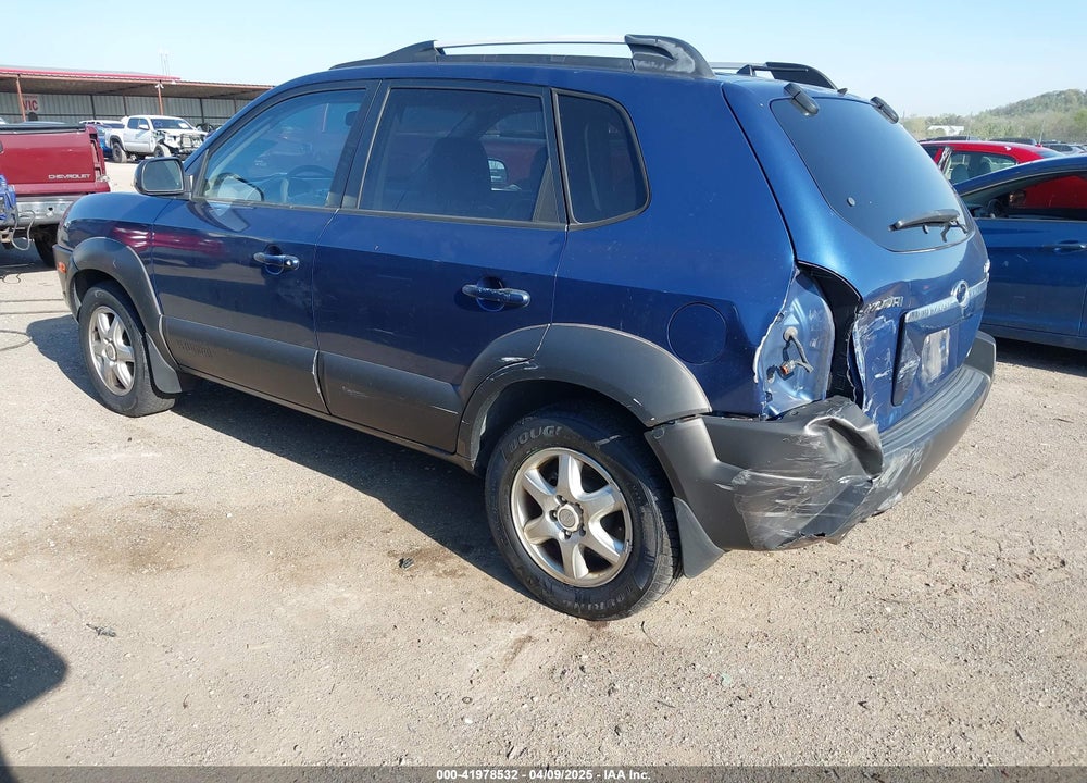 2005 HYUNDAI TUCSON GLS/LX VIN: KM8JN72D25U064079