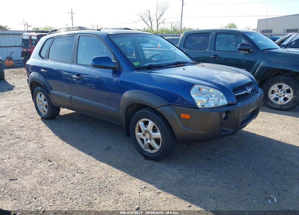 2005 HYUNDAI TUCSON GLS/LX VIN: KM8JN72D25U064079