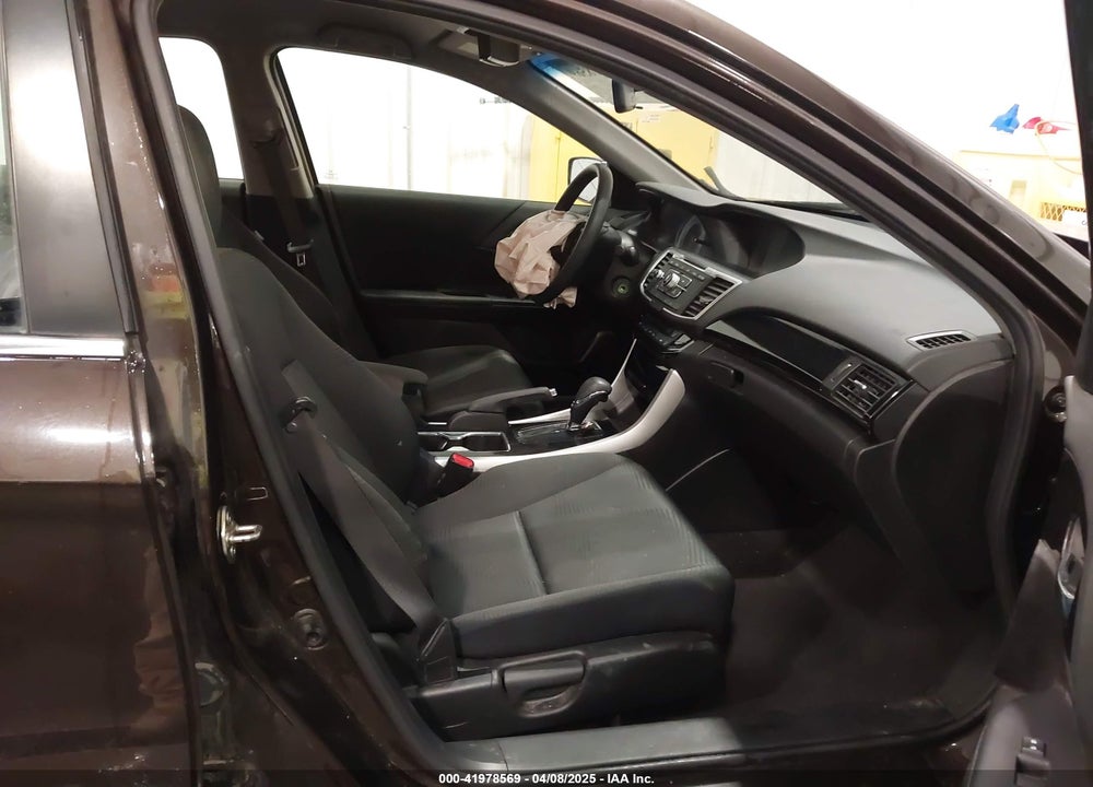 2016 HONDA ACCORD LX VIN: 1HGCR2F34GA227892