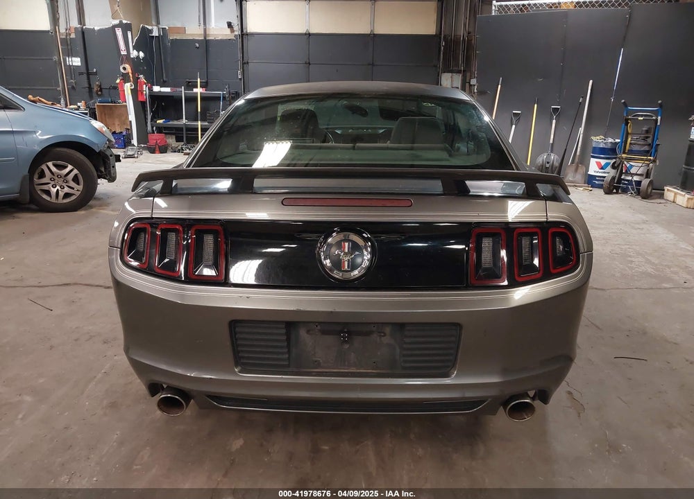 2013 FORD MUSTANG V6 VIN: 1ZVBP8AM6D5230832