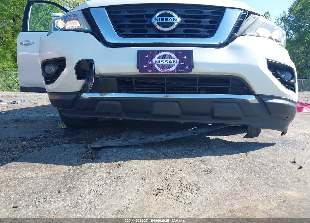 2017 NISSAN PATHFINDER SL VIN: 5N1DR2MN1HC694910