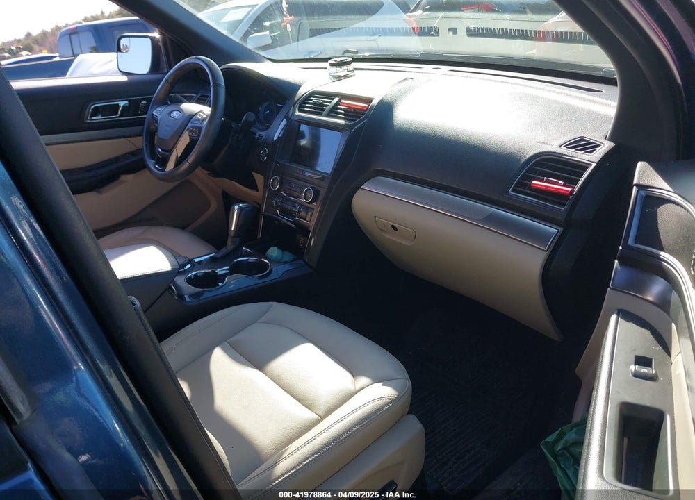 2018 FORD EXPLORER VIN: 1FM5K8DH8JGC59211