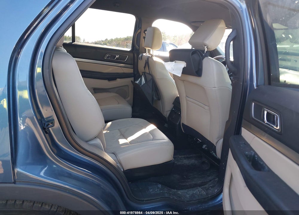 2018 FORD EXPLORER VIN: 1FM5K8DH8JGC59211