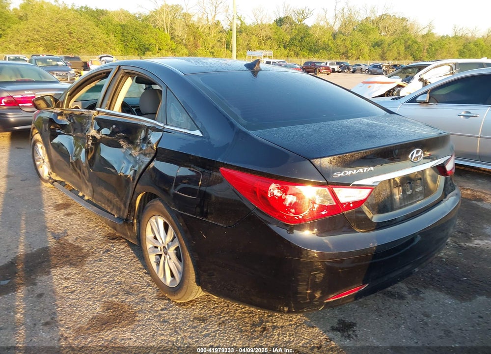 2013 HYUNDAI SONATA VIN: 5NPEB4AC0DH513953