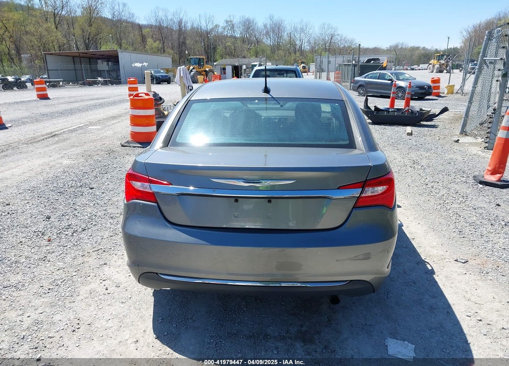 2013 CHRYSLER 200 VIN: 1C3CCBAB7DN733692