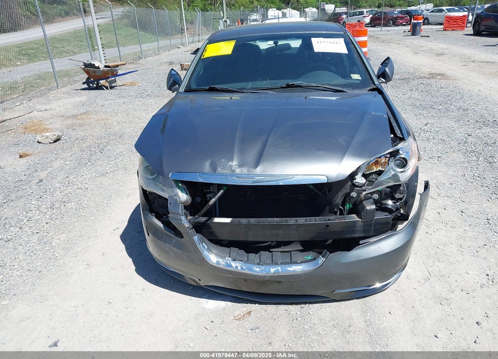 2013 CHRYSLER 200 VIN: 1C3CCBAB7DN733692