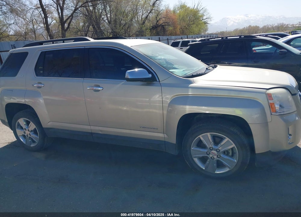 2015 GMC TERRAIN VIN: 2GKFLXE37F6412840