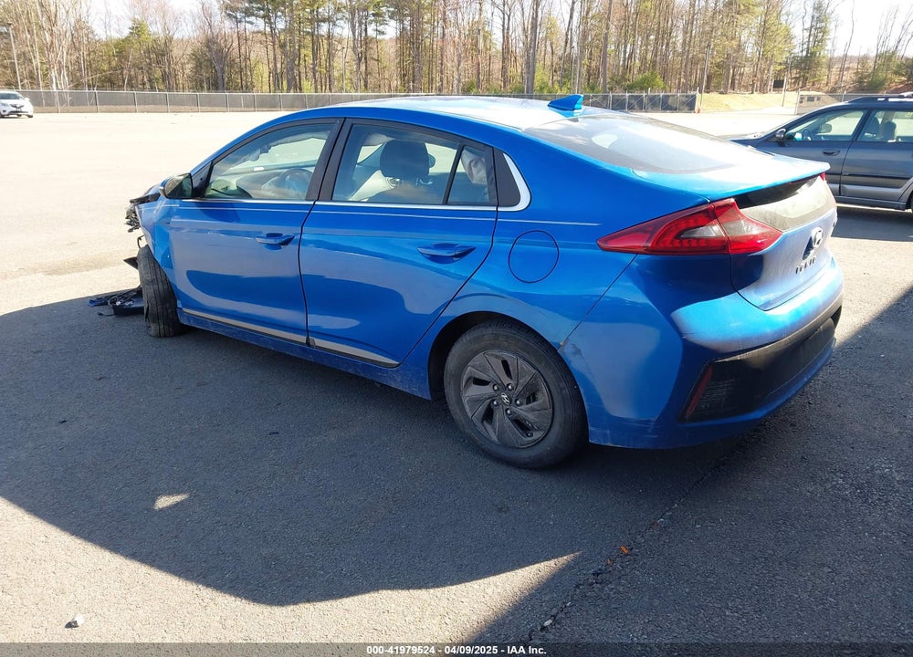 2017 HYUNDAI IONIQ HYBRID SEL VIN: KMHC75LCXHU033678