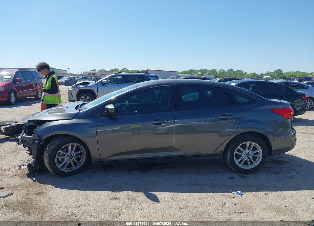 2018 FORD FOCUS SE VIN: 1FADP3F25JL258902