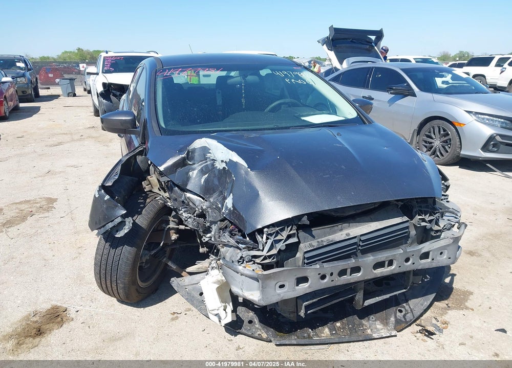 2018 FORD FOCUS SE VIN: 1FADP3F25JL258902
