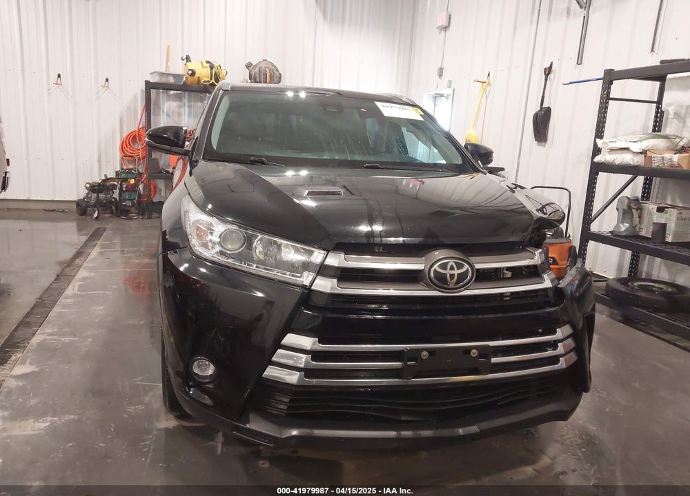2019 TOYOTA HIGHLANDER LIMITED VIN: 5TDDZRFH1KS953891
