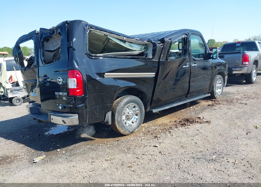 2018 NISSAN NV PASSENGER NV3500 HD SL V8 VIN: 5BZAF0AA1JN851478