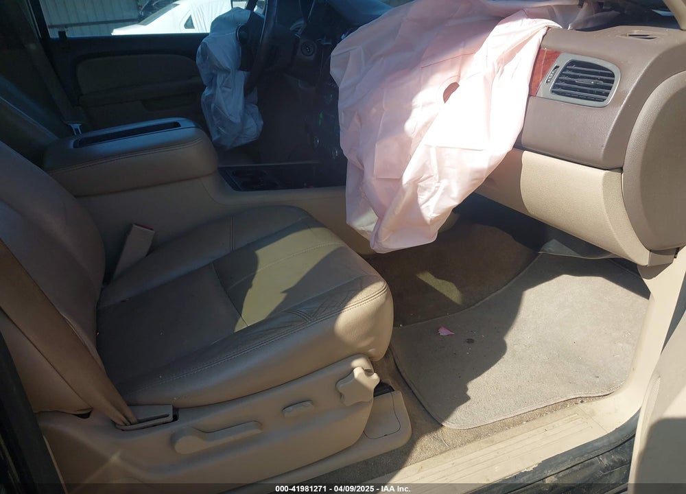 2012 CHEVROLET SUBURBAN 1500 VIN: 1GNSCJE06CR158154