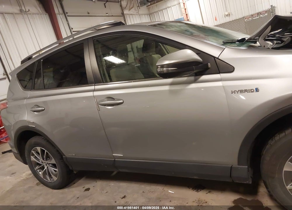 2017 TOYOTA RAV4 HYBRID VIN: JTMRJREV7HD072041