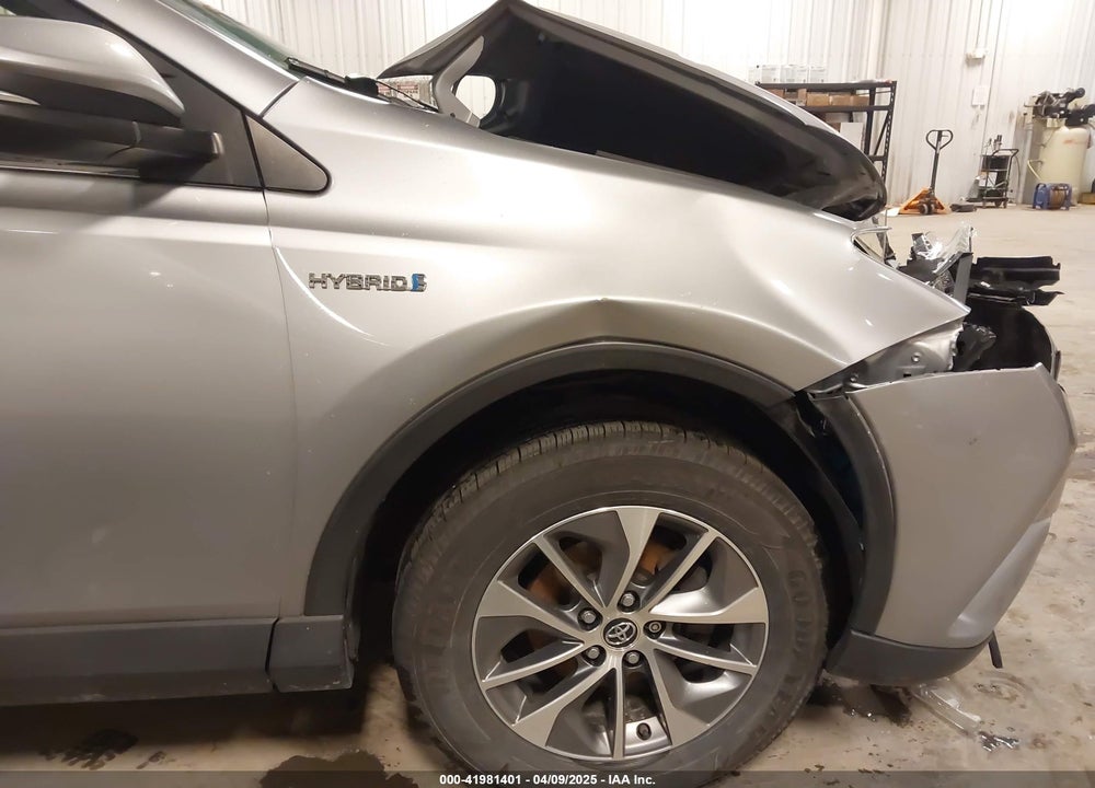 2017 TOYOTA RAV4 HYBRID VIN: JTMRJREV7HD072041