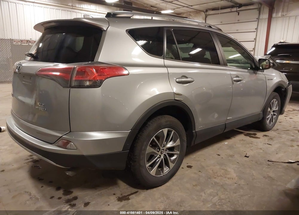 2017 TOYOTA RAV4 HYBRID VIN: JTMRJREV7HD072041