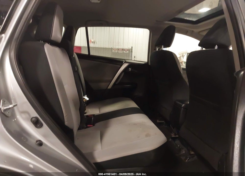 2017 TOYOTA RAV4 HYBRID VIN: JTMRJREV7HD072041