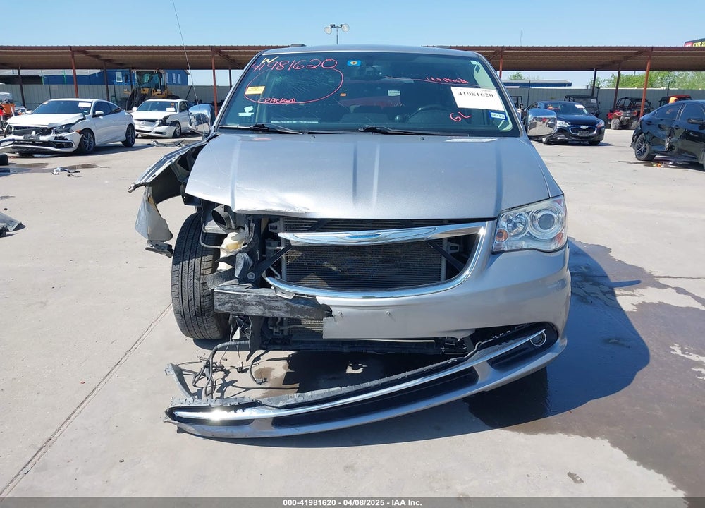 2015 CHRYSLER TOWN & COUNTRY LIMITED PLATINUM VIN: 2C4RC1GG6FR590954