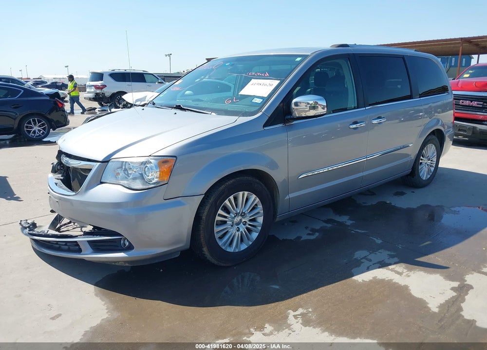 2015 CHRYSLER TOWN & COUNTRY LIMITED PLATINUM VIN: 2C4RC1GG6FR590954
