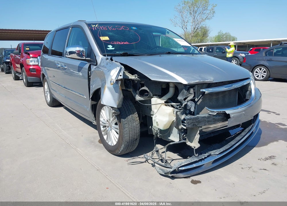 2015 CHRYSLER TOWN & COUNTRY LIMITED PLATINUM VIN: 2C4RC1GG6FR590954