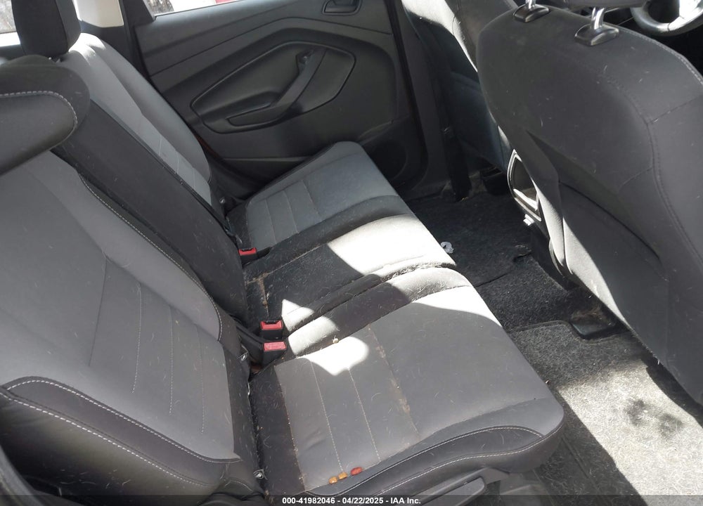 2017 FORD ESCAPE VIN: 1FMCU0F77HUA68074