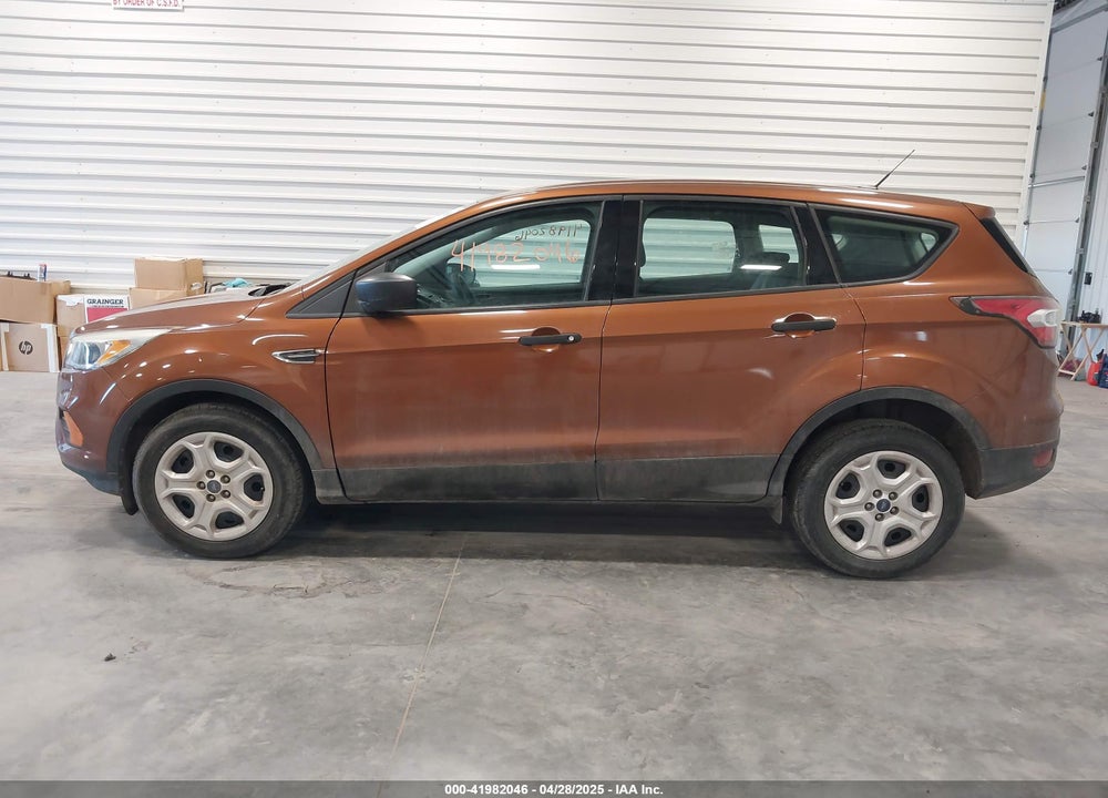 2017 FORD ESCAPE VIN: 1FMCU0F77HUA68074