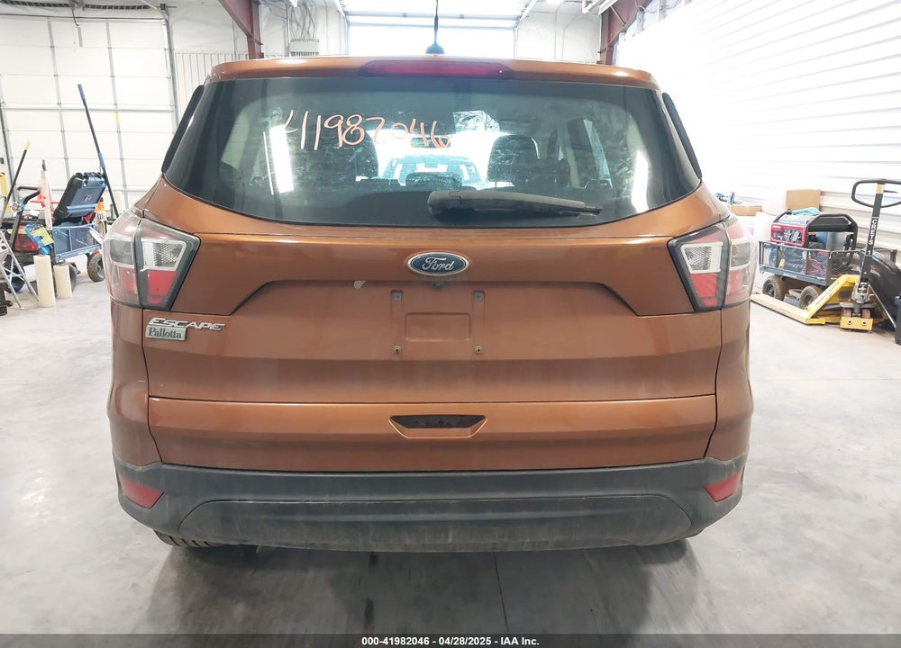 2017 FORD ESCAPE VIN: 1FMCU0F77HUA68074