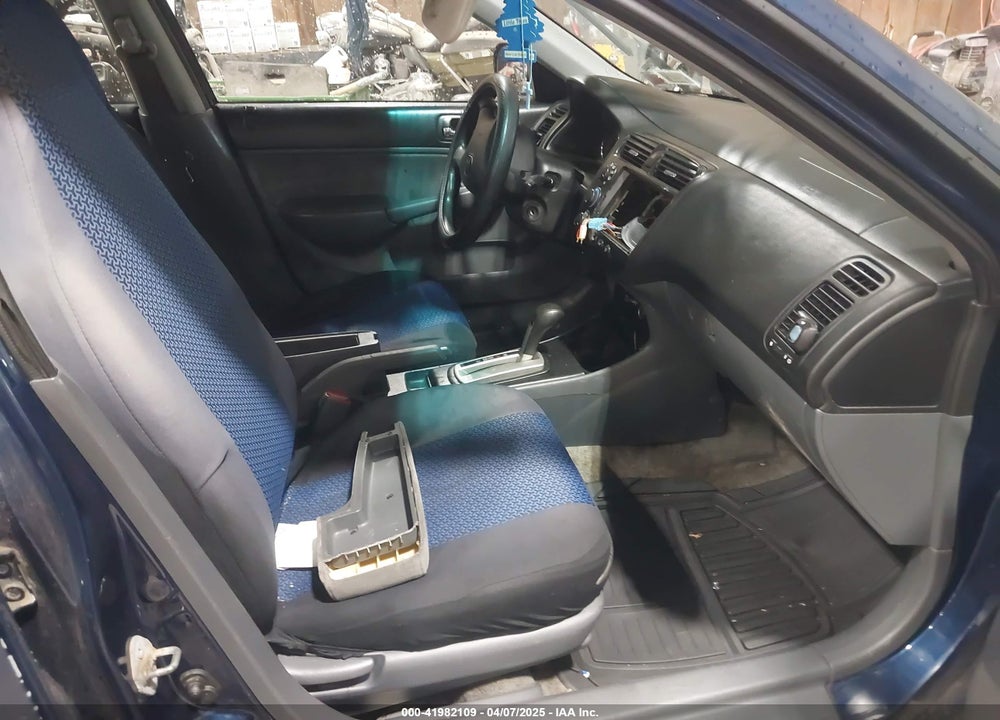 2005 HONDA CIVIC LX VIN: 2HGES16585H534585