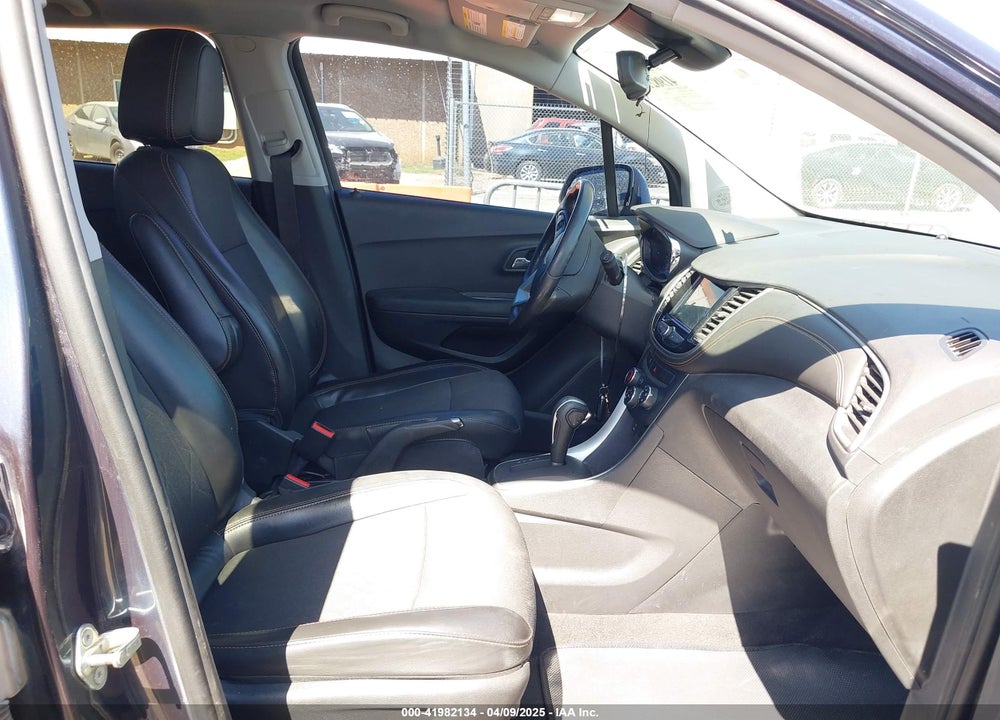 2018 CHEVROLET TRAX LT VIN: 3GNCJLSB6JL226579