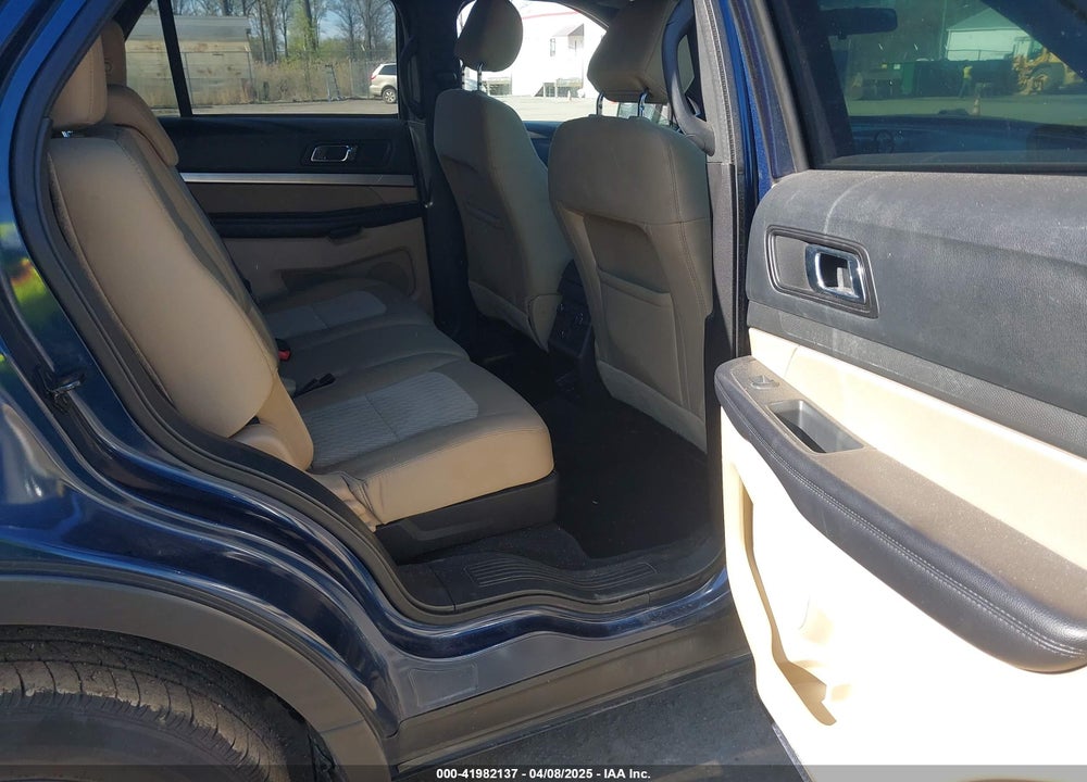 2017 FORD EXPLORER VIN: 1FM5K7B89HGC63890