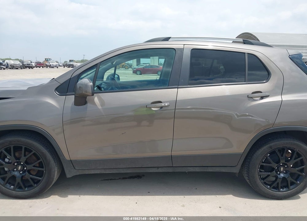 2021 CHEVROLET TRAX VIN: KL7CJLSBXMB359468