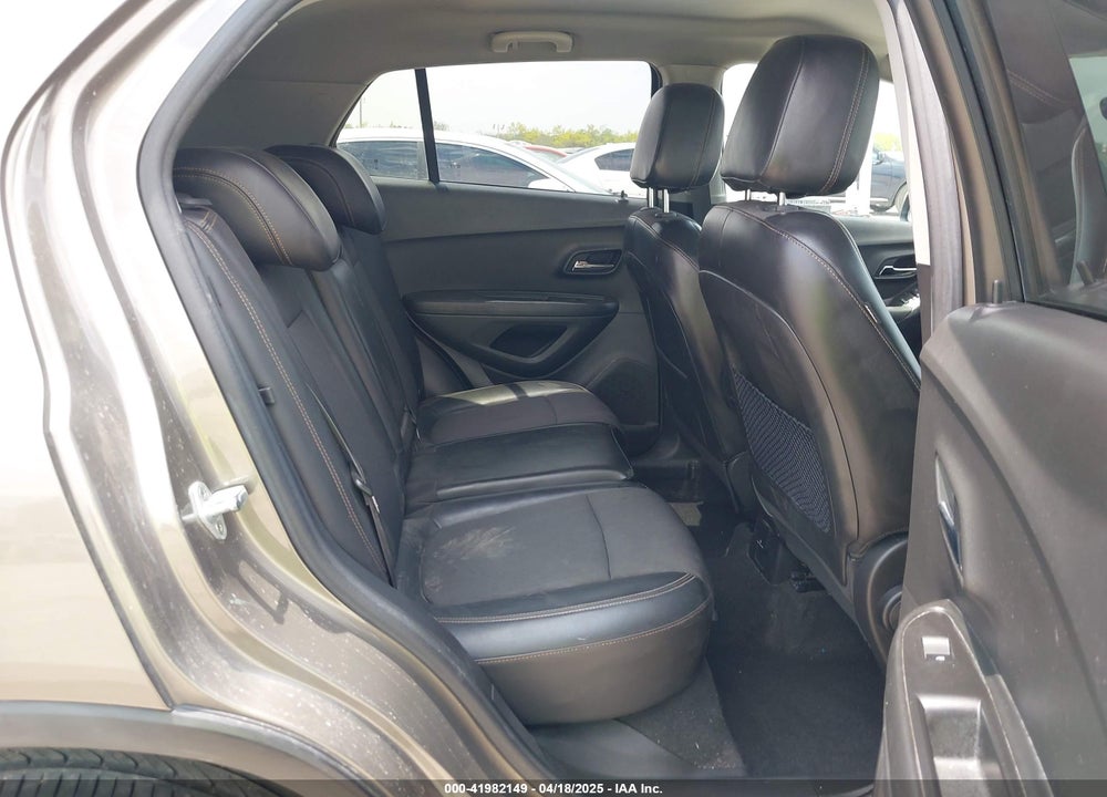 2021 CHEVROLET TRAX VIN: KL7CJLSBXMB359468