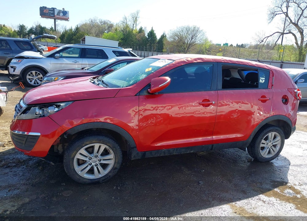 2011 KIA SPORTAGE VIN: KNDPB3A26B7048025
