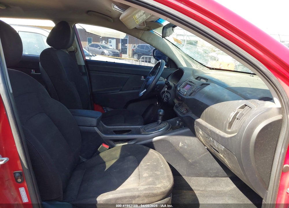 2011 KIA SPORTAGE VIN: KNDPB3A26B7048025